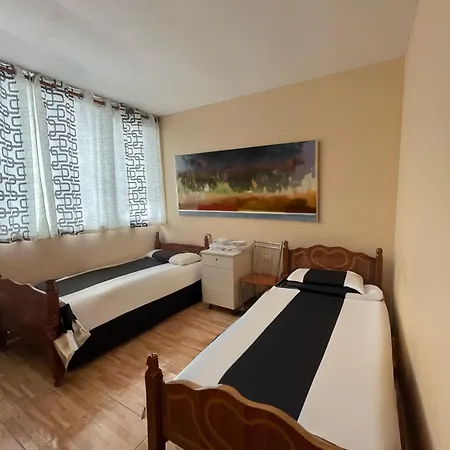 Ξενοδοχείο Kombinat Τίρανα